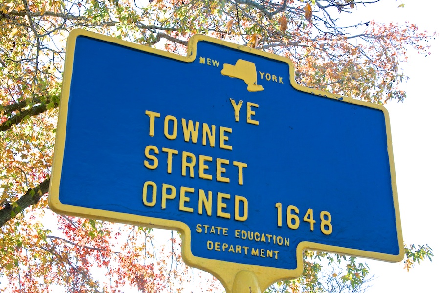Main Street Sign 7551
