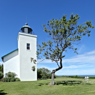 Lighthouse 3828 15685